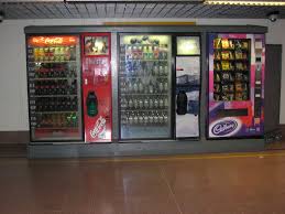 Four Benefits of Putting Vending Machines in Front of Your Store